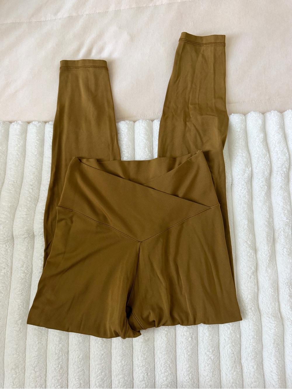 aerie High-Waist V-Cut Leggings